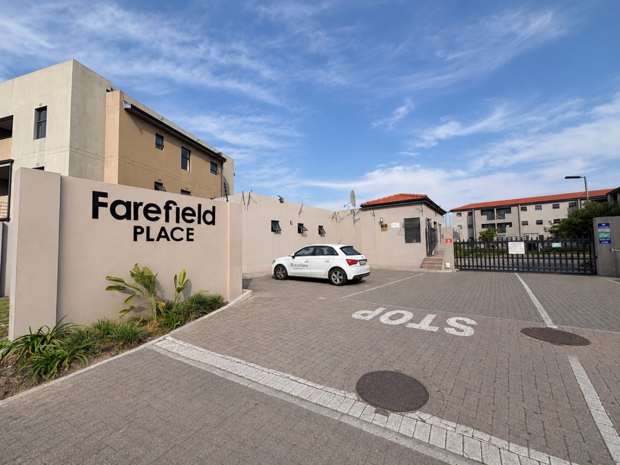 2 Bedroom Property for Sale in Parklands Western Cape
